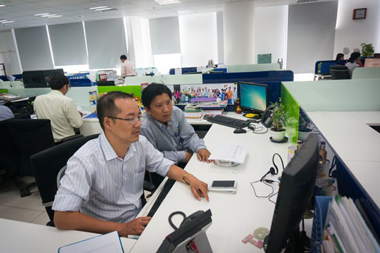 Bàn làm việc