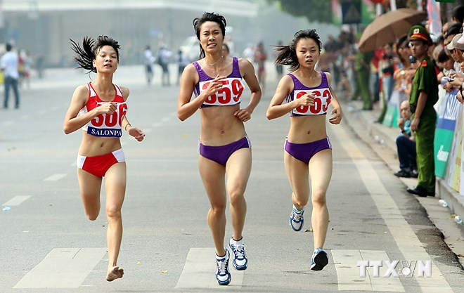 vận động nặng