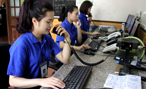nhân viên trực tổng đài nhân viên trực tổng đài
